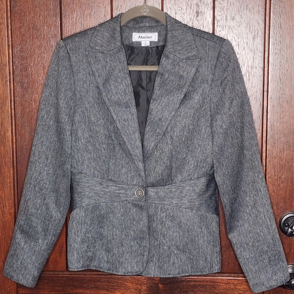 Atelier One Button Blazer - Picture 6 of 8
